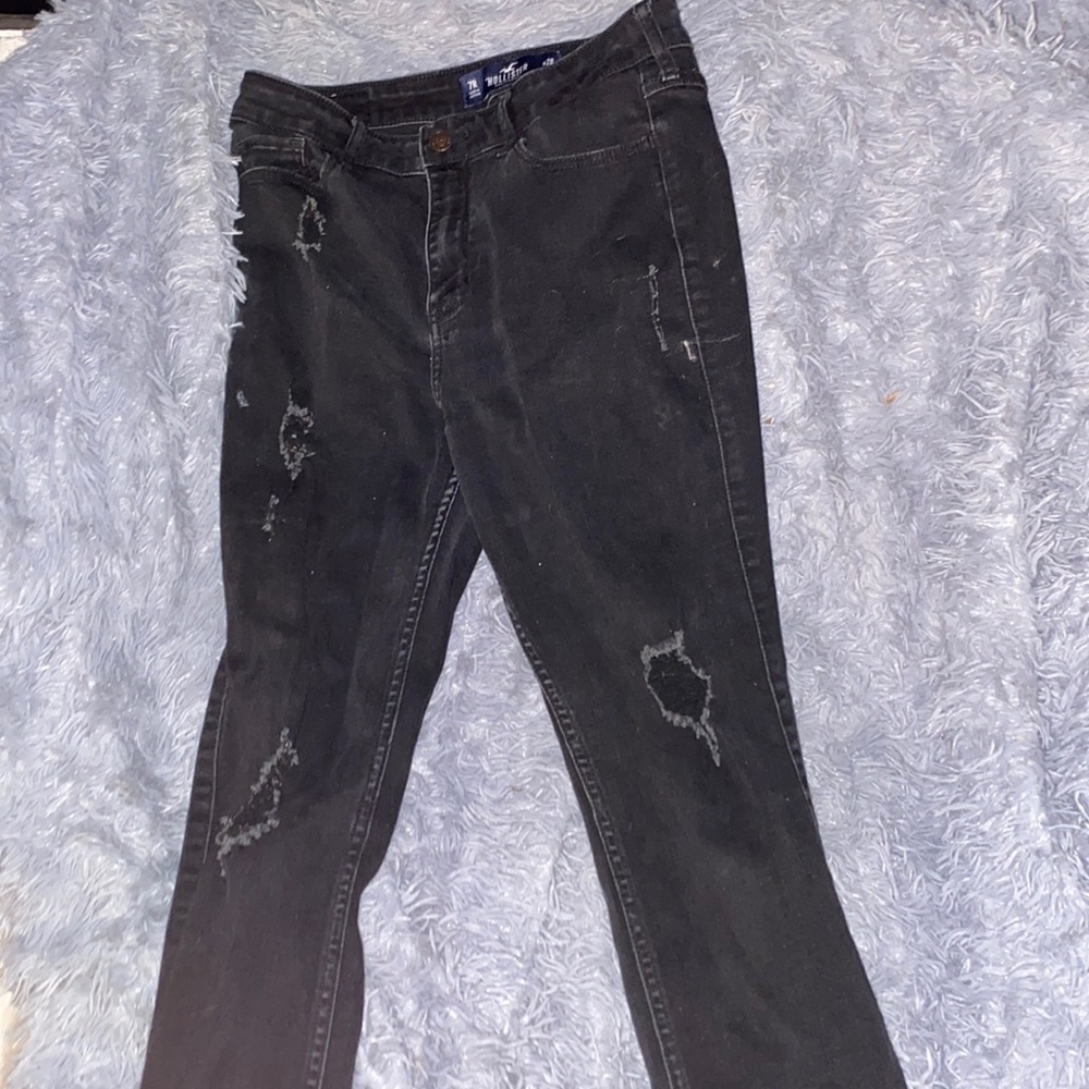 Black ripped jeans